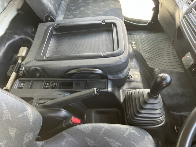 日野レンジャー深ダンプ（土砂禁ダンプ）中型（4t）[写真36]