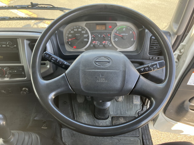 日野レンジャー深ダンプ（土砂禁ダンプ）中型（4t）[写真37]