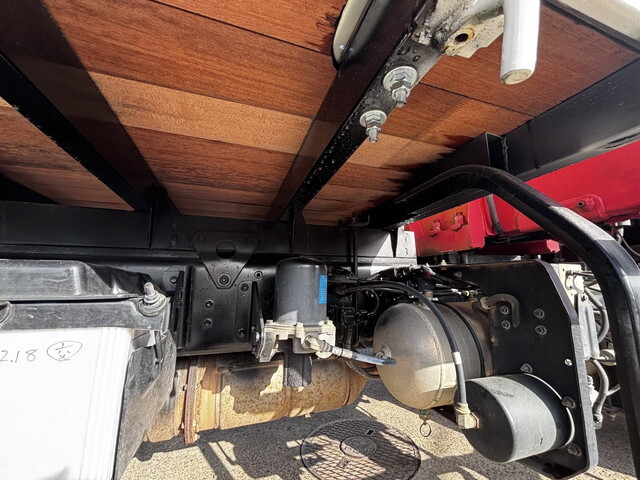 日野レンジャークレーン4段中型（4t）[写真12]