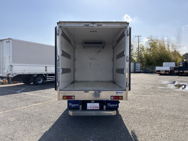 三菱ふそうキャンター冷凍車（冷蔵車）小型（2t・3t）[写真11]