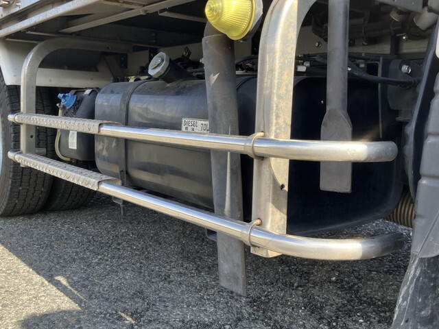 三菱ふそうキャンター冷凍車（冷蔵車）小型（2t・3t）[写真19]