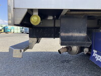 三菱ふそうキャンター冷凍車（冷蔵車）小型（2t・3t）[写真24]