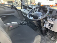 三菱ふそうキャンター冷凍車（冷蔵車）小型（2t・3t）[写真34]