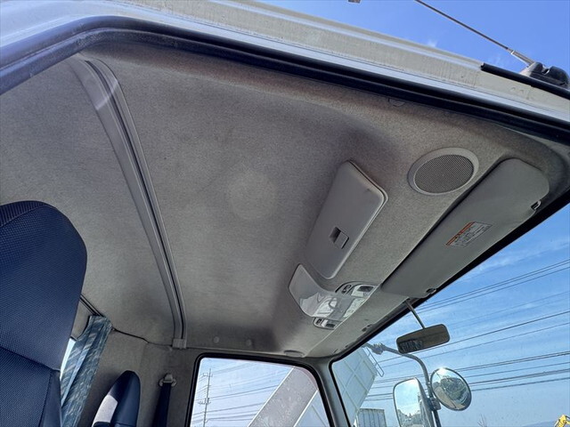 三菱ふそうファイターダンプ中型（4t）[写真19]