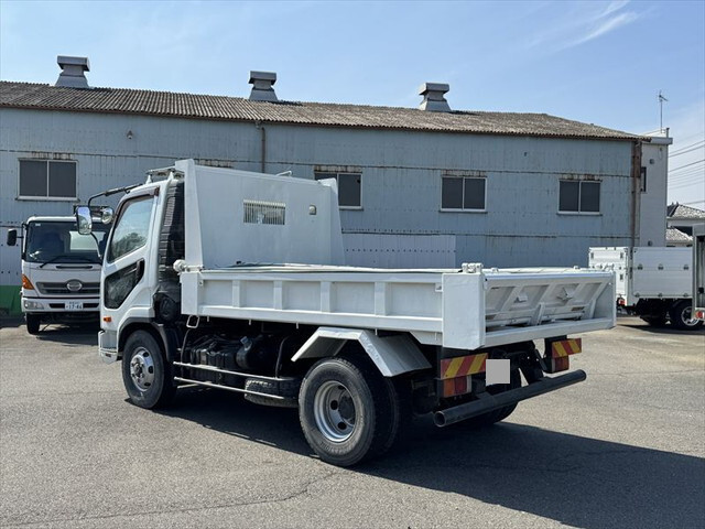 三菱ふそうファイターダンプ中型（4t）[写真02]