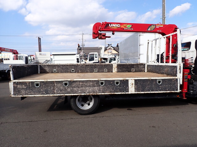 三菱ふそうキャンタークレーン3段小型（2t・3t）[写真15]