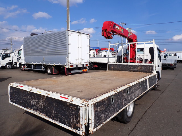 三菱ふそうキャンタークレーン3段小型（2t・3t）[写真17]