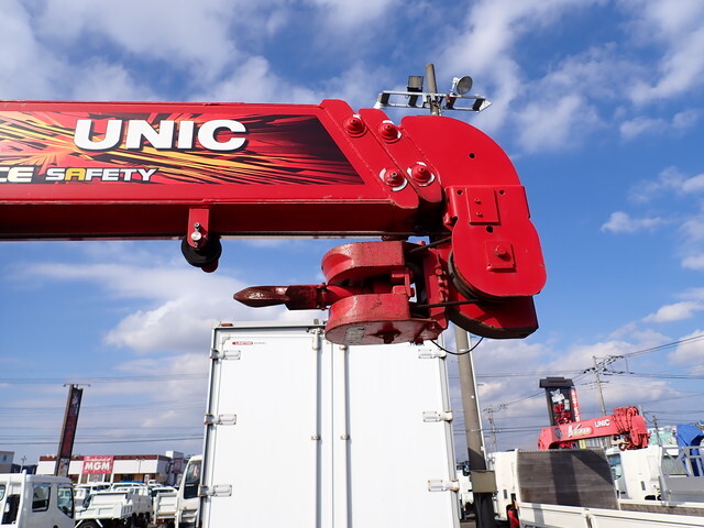 三菱ふそうキャンタークレーン3段小型（2t・3t）[写真20]