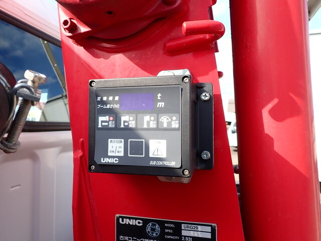 三菱ふそうキャンタークレーン3段小型（2t・3t）[写真21]