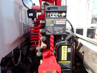 三菱ふそうキャンタークレーン3段小型（2t・3t）[写真23]