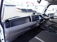 三菱ふそうキャンタークレーン3段小型（2t・3t）[写真35]