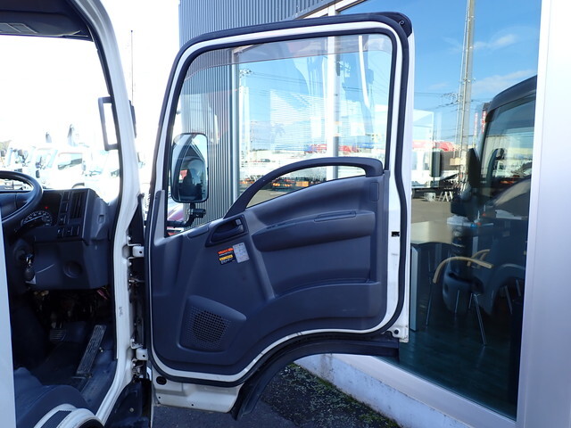 マツダタイタンクレーン4段小型（2t・3t）[写真28]