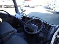 マツダタイタンクレーン4段小型（2t・3t）[写真34]