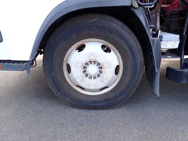 マツダタイタンクレーン4段小型（2t・3t）[写真07]