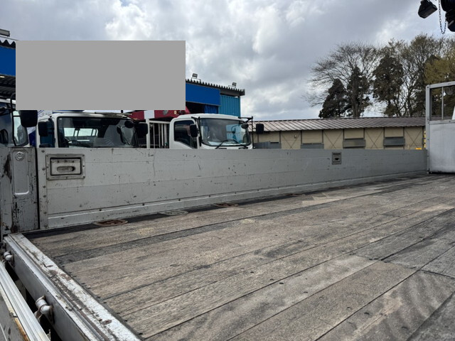 三菱ふそうファイタークレーン4段中型（4t）[写真11]