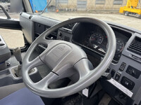 三菱ふそうファイタークレーン4段中型（4t）[写真16]