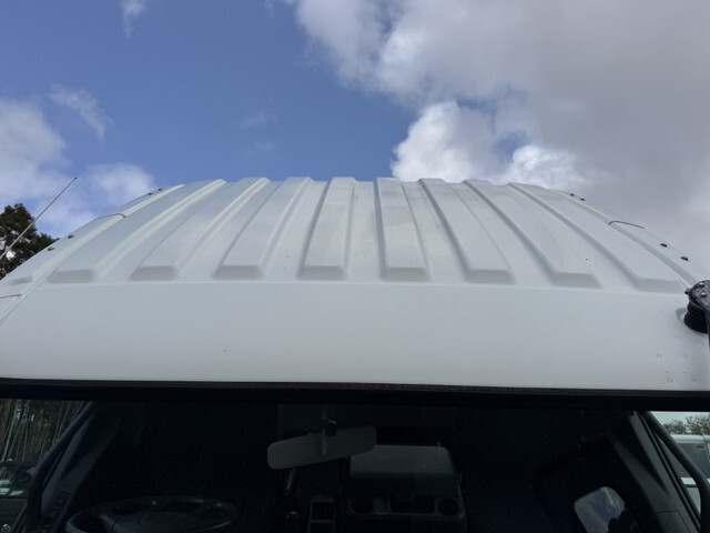 三菱ふそうファイタークレーン4段中型（4t）[写真37]