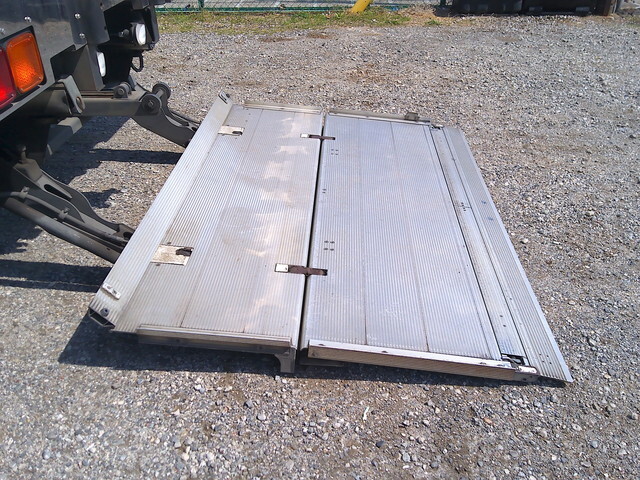 三菱ふそうファイター冷凍車（冷蔵車）増トン（6t・8t）[写真16]