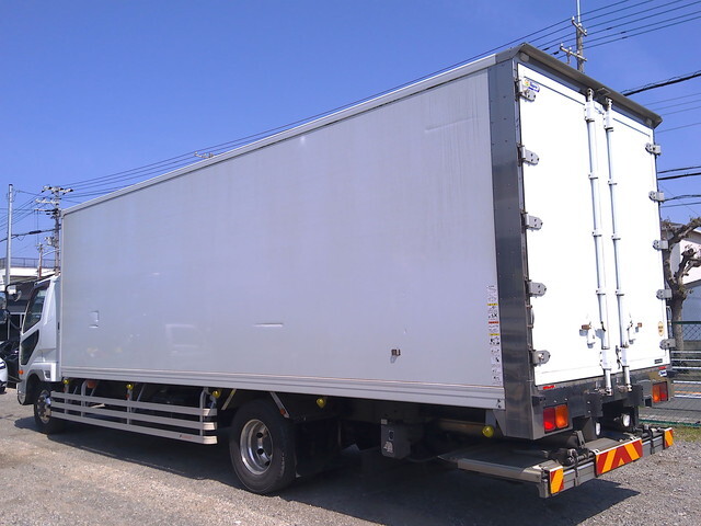 三菱ふそうファイター冷凍車（冷蔵車）増トン（6t・8t）[写真02]
