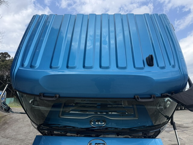 UDトラックスクオントレーラーヘッド（トラクターヘッド）大型（10t）[写真19]