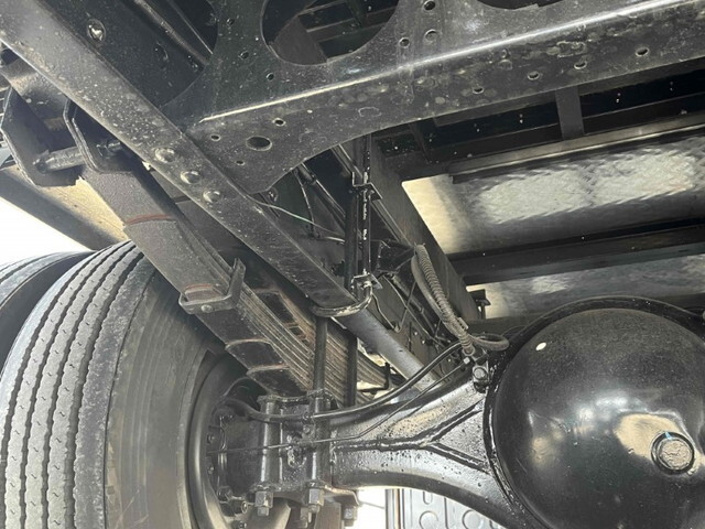 UDトラックスコンドルアルミブロック増トン（6t・8t）[写真19]