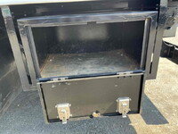 UDトラックスコンドルアルミブロック増トン（6t・8t）[写真23]