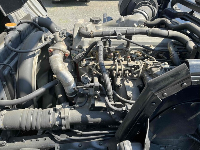 UDトラックスコンドルアルミブロック増トン（6t・8t）[写真23]