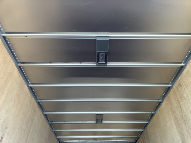 いすゞエルフアルミバン小型（2t・3t）[写真14]