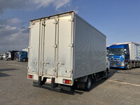 いすゞエルフアルミバン小型（2t・3t）[写真02]