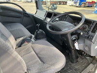 いすゞエルフアルミバン小型（2t・3t）[写真33]