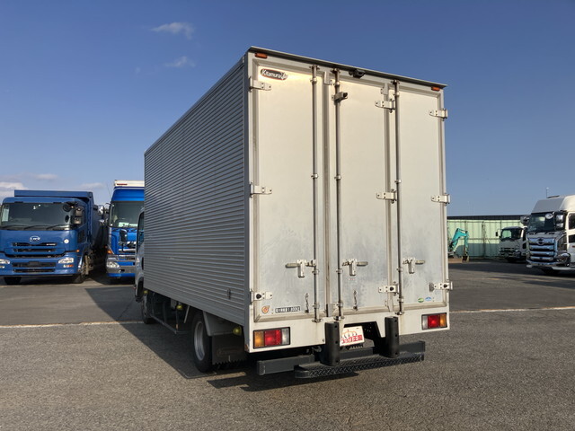 いすゞエルフアルミバン小型（2t・3t）[写真04]