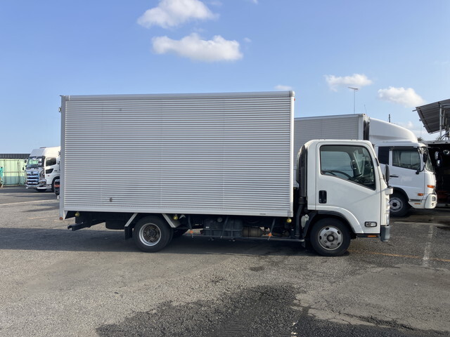 いすゞエルフアルミバン小型（2t・3t）[写真06]