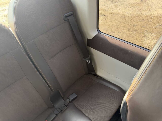 トヨタコースターマイクロバス[写真13]