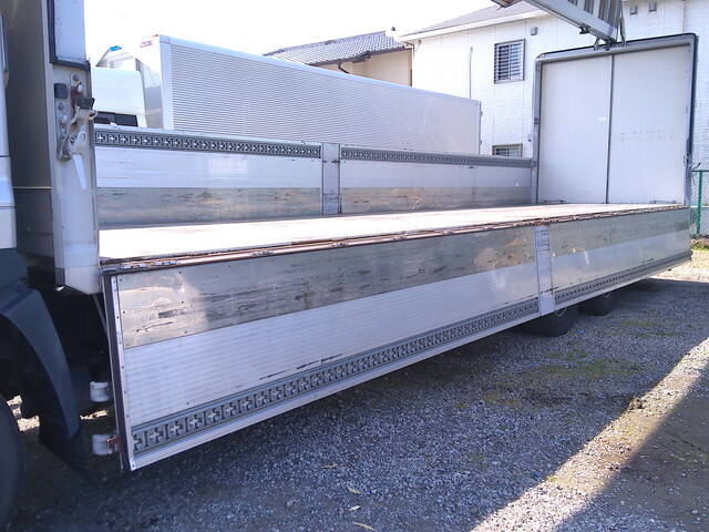 日野プロフィアアルミウイング大型（10t）[写真20]