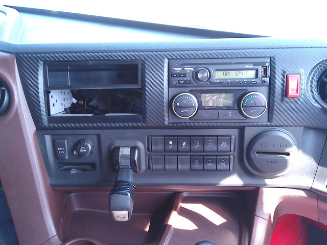 日野プロフィアアルミウイング大型（10t）[写真29]