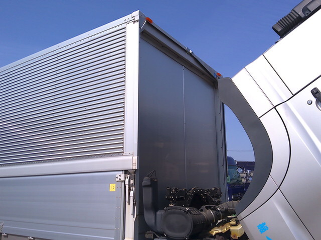 日野プロフィアアルミウイング大型（10t）[写真35]