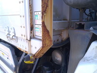 いすゞギガアルミウイング大型（10t）[写真36]