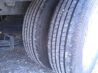 日野デュトロ平ボディ小型（2t・3t）[写真10]