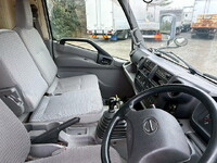 日野デュトロアルミウイング小型（2t・3t）[写真37]