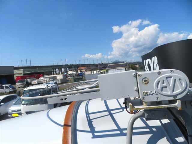 三菱ふそうファイターミキサー車（コンクリートミキサー）中型（4t）[写真25]