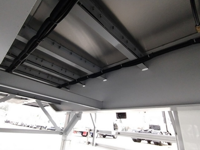 その他のメーカーその他の車種ウイングトレーラー大型（10t）[写真19]