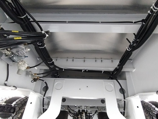 その他のメーカーその他の車種ウイングトレーラー大型（10t）[写真21]