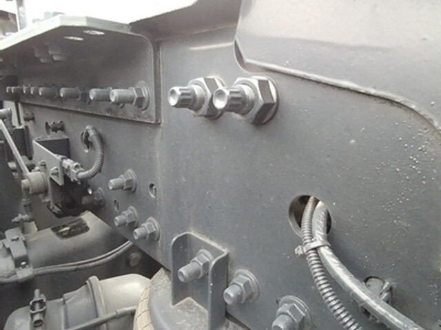 日野プロフィアトレーラーヘッド（トラクターヘッド）大型（10t）[写真11]