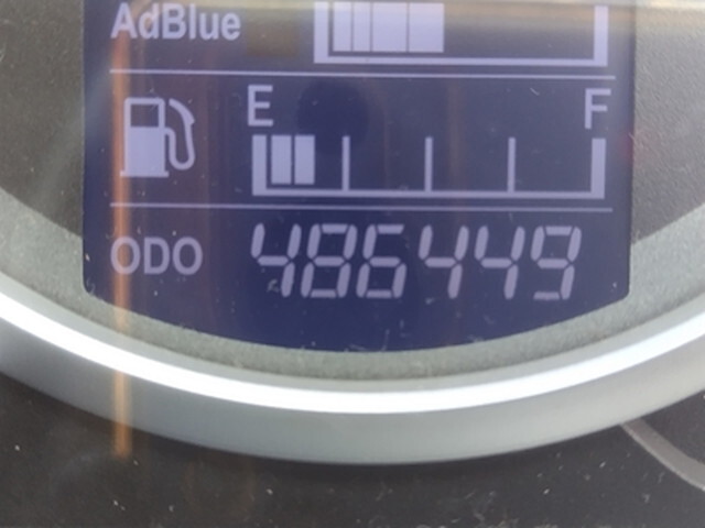 日野プロフィアトレーラーヘッド（トラクターヘッド）大型（10t）[写真29]