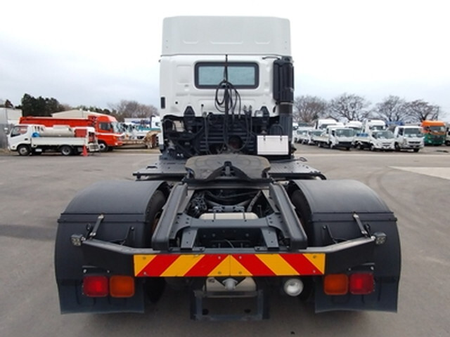 日野プロフィアトレーラーヘッド（トラクターヘッド）大型（10t）[写真05]