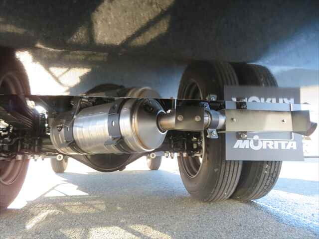 三菱ふそうキャンターパッカー車（塵芥車）小型（2t・3t）[写真18]