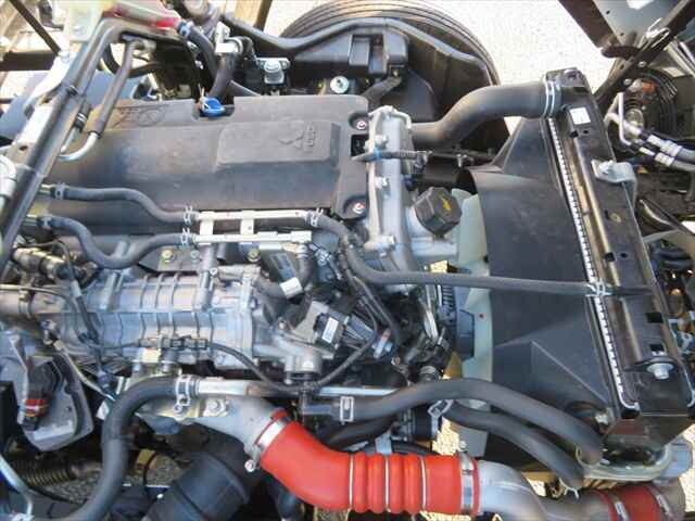 三菱ふそうキャンターパッカー車（塵芥車）小型（2t・3t）[写真23]