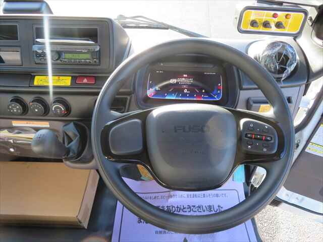 三菱ふそうキャンターパッカー車（塵芥車）小型（2t・3t）[写真30]