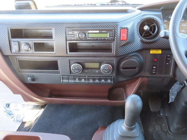 日野レンジャーコンテナ専用車中型（4t）[写真20]