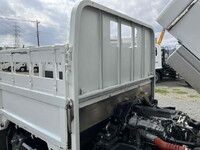 三菱ふそうキャンター平ボディ小型（2t・3t）[写真28]